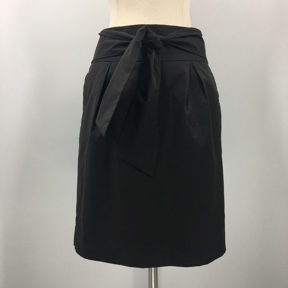 Banana Republic Dresses & Skirts - Banana Republic Belted Pleated Skirt